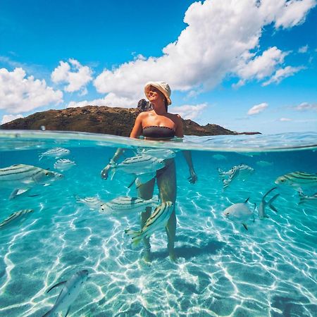 Barefoot Kuata Island Resort Екстериор снимка