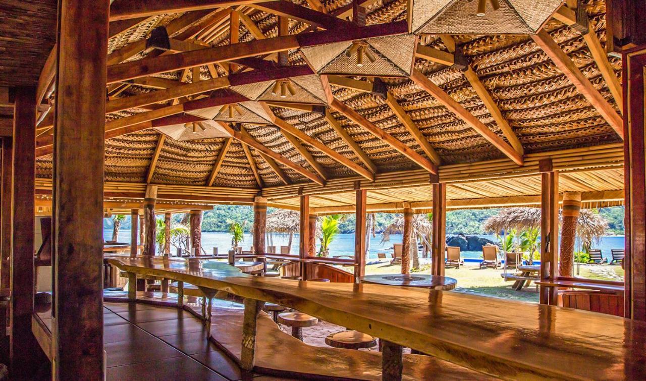 Barefoot Kuata Island Resort Екстериор снимка